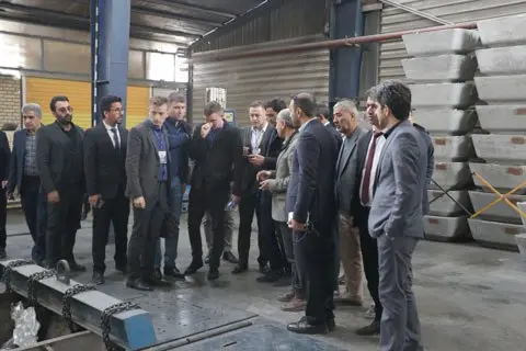 آراد برندینگ